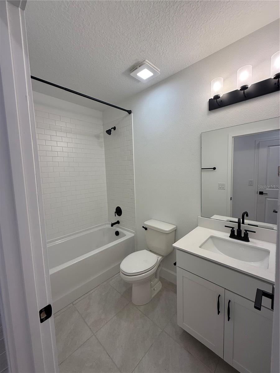 Image 12 of 21 For 16691 39th Terrace