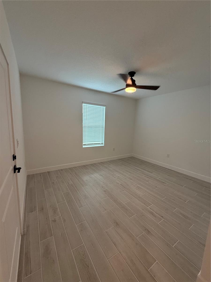 Image 15 of 21 For 16691 39th Terrace