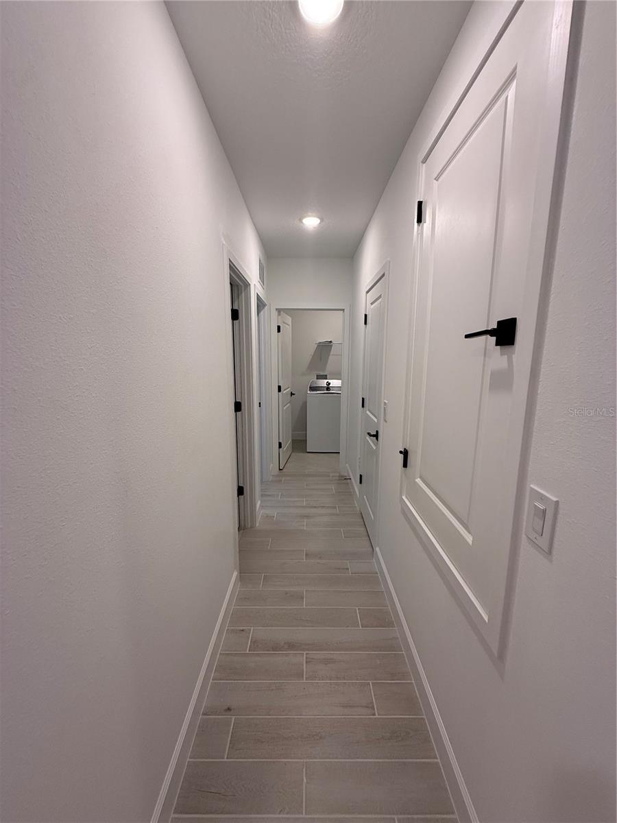 Image 19 of 21 For 16691 39th Terrace