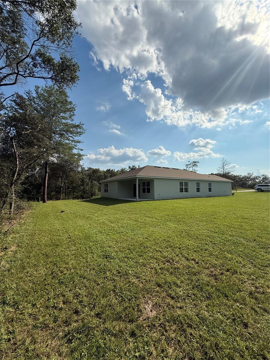 Image 6 of 21 For 16691 39th Terrace