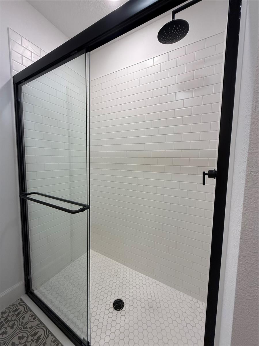 Image 7 of 21 For 16691 39th Terrace