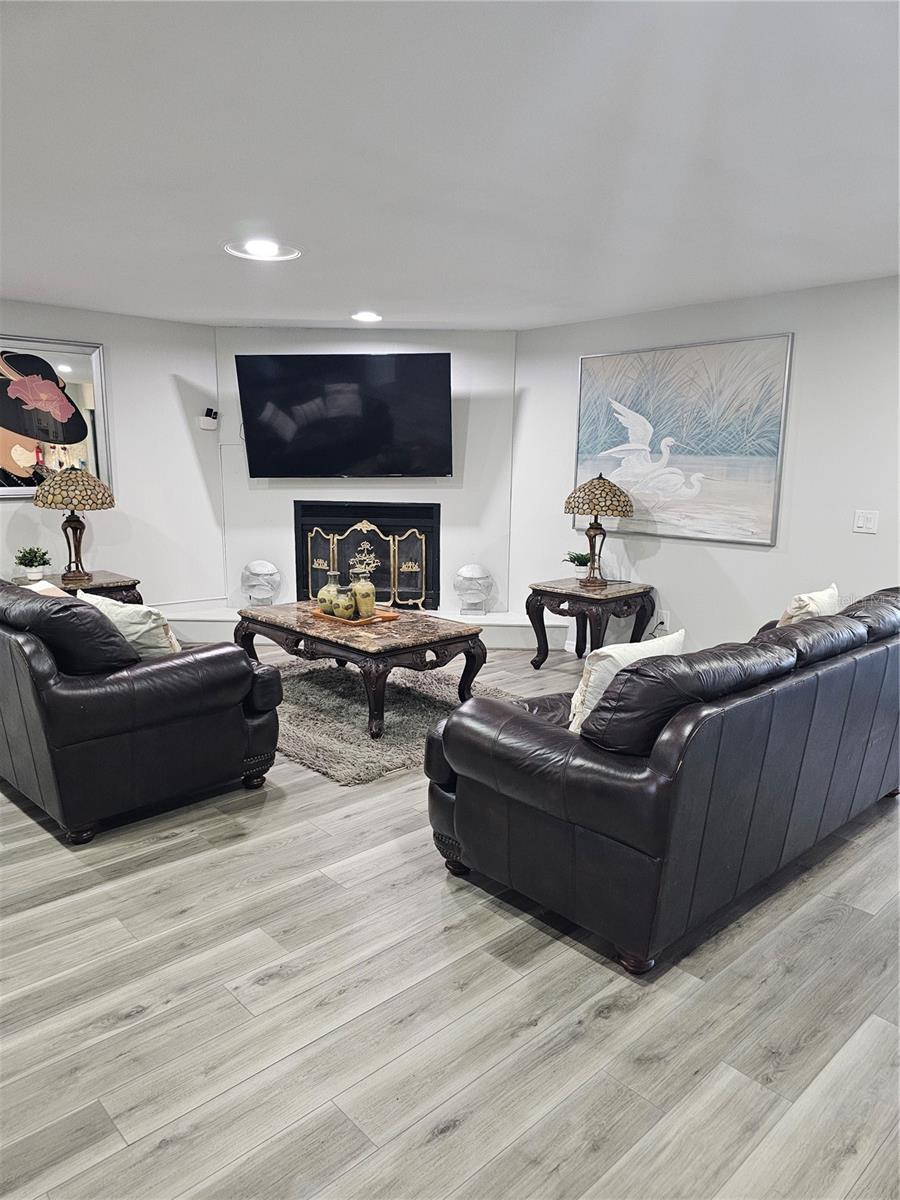 Image 10 of 49 For 1745 Foxcreek Lane