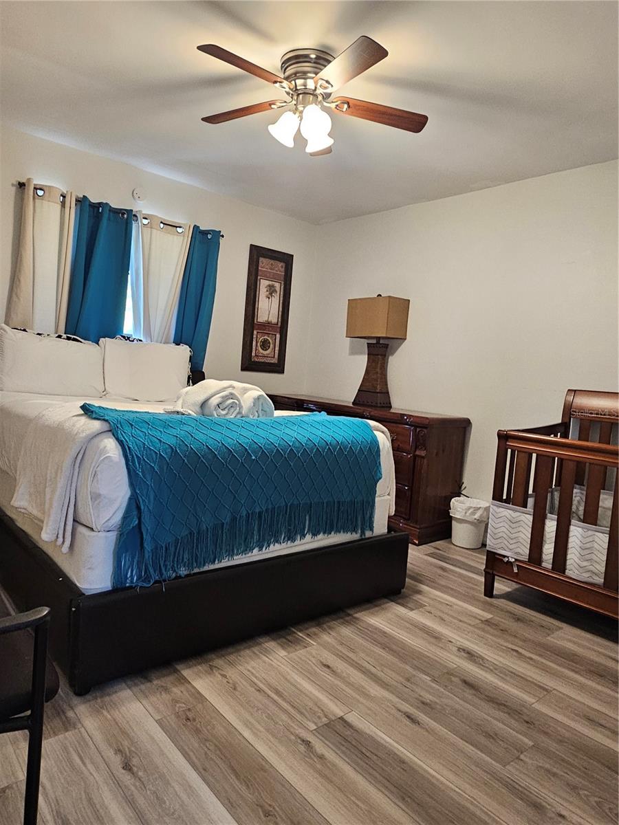 Image 32 of 49 For 1745 Foxcreek Lane