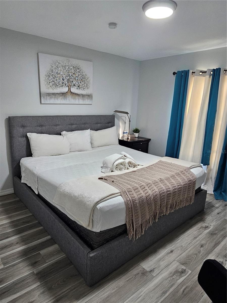 Image 34 of 49 For 1745 Foxcreek Lane