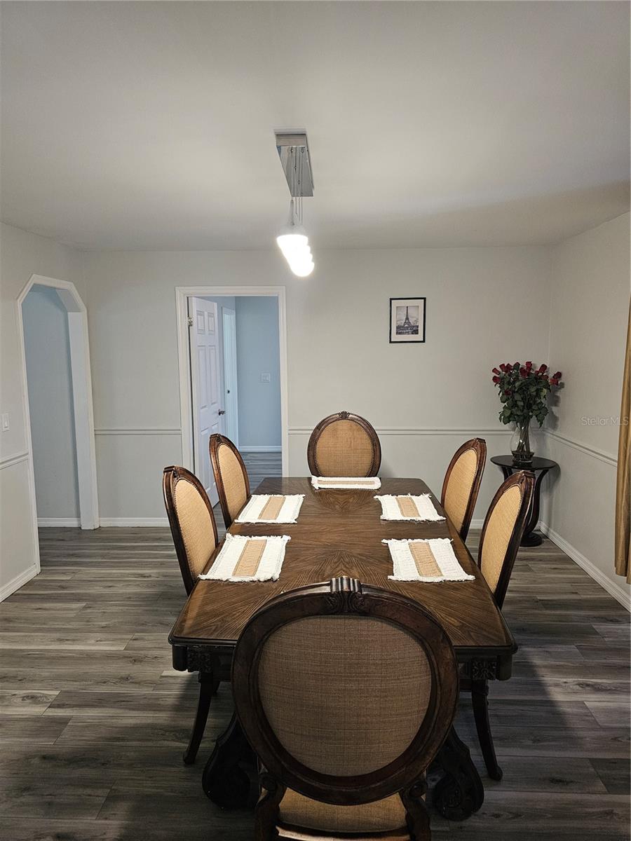 Image 9 of 49 For 1745 Foxcreek Lane