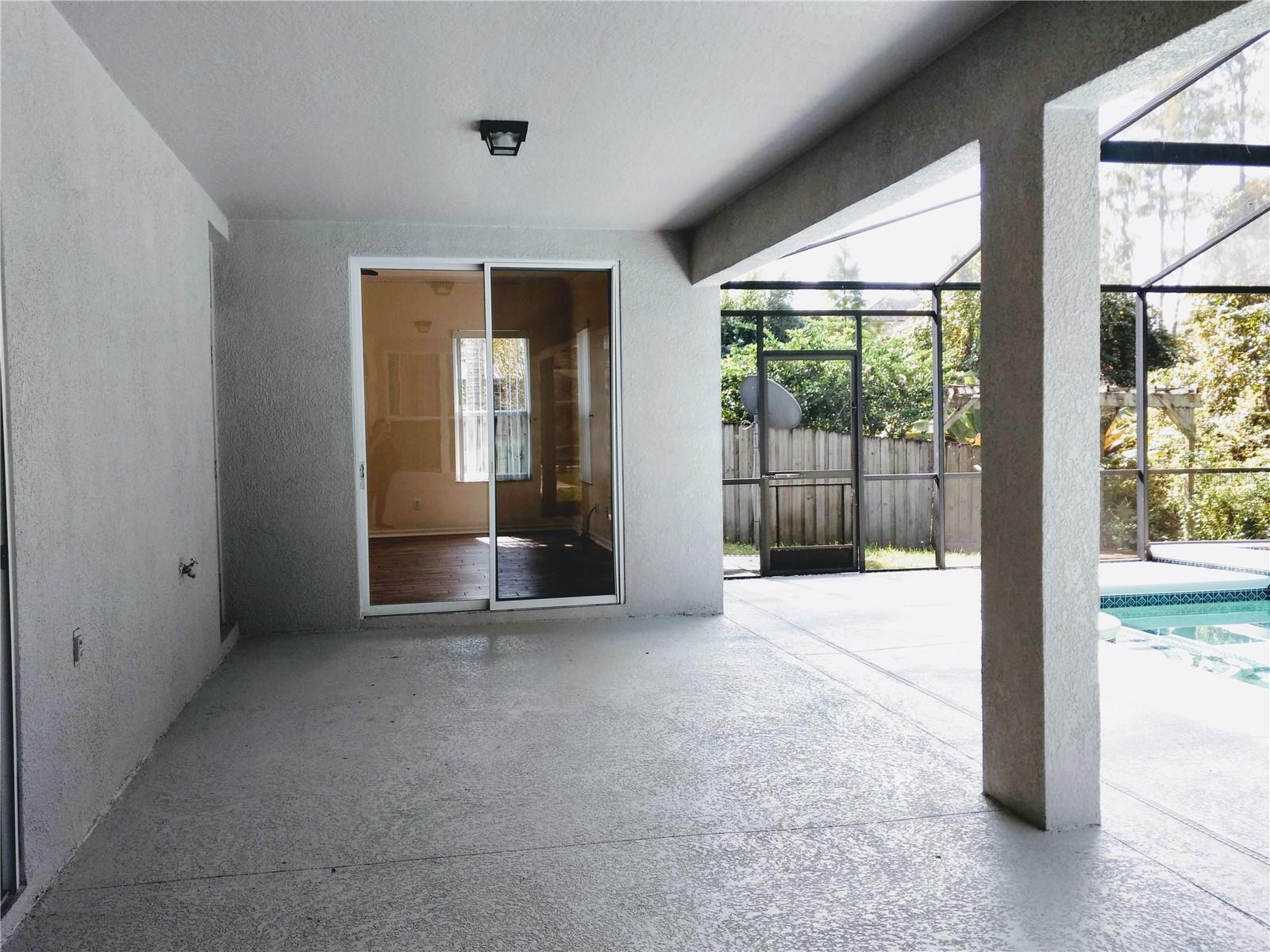 Image 25 of 31 For 12319 Shadowbrook Lane