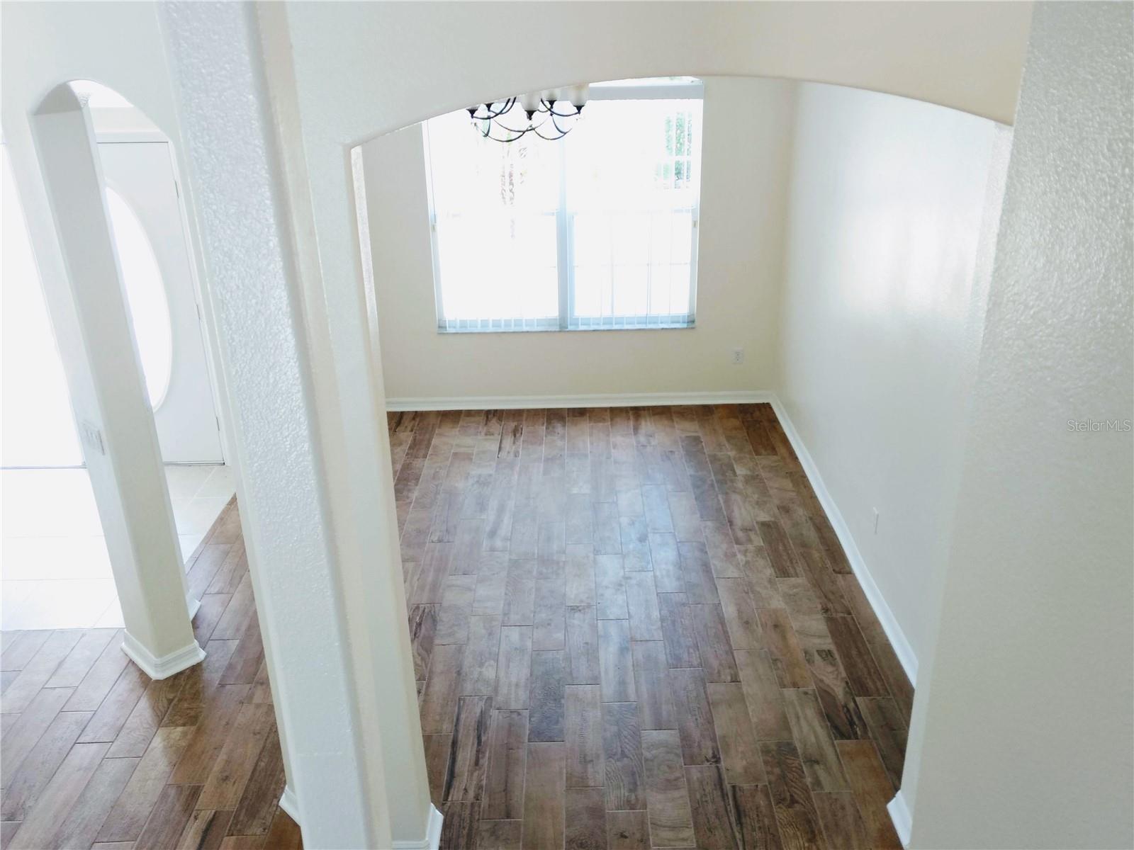 Image 6 of 31 For 12319 Shadowbrook Lane