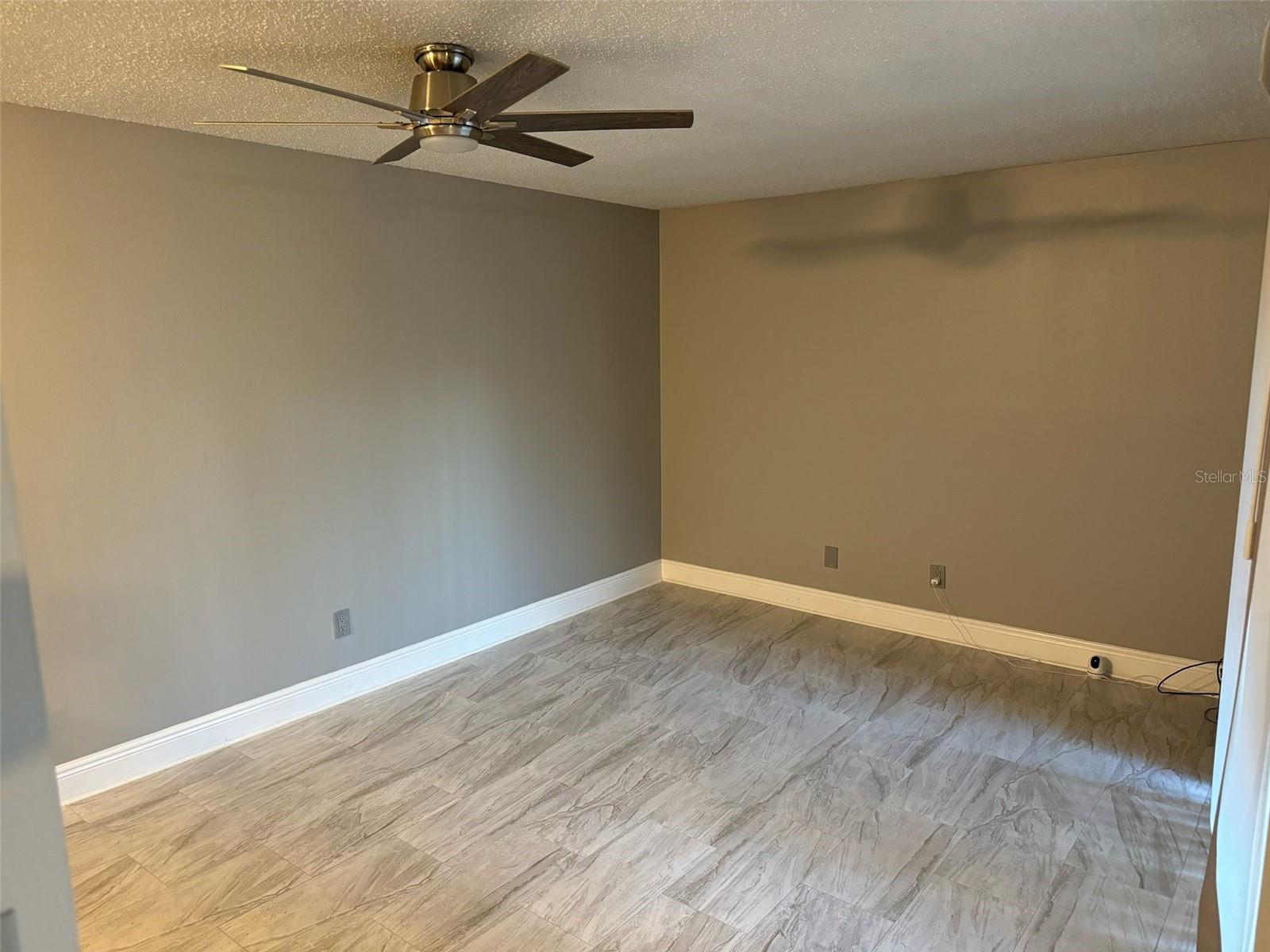 Image 2 of 10 For 1030 Abada Court Ne 110