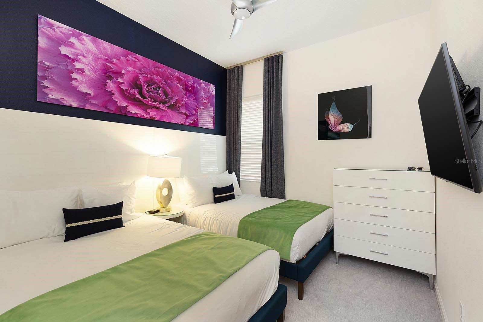 Image 13 of 34 For 8013 Oak Shadow Court