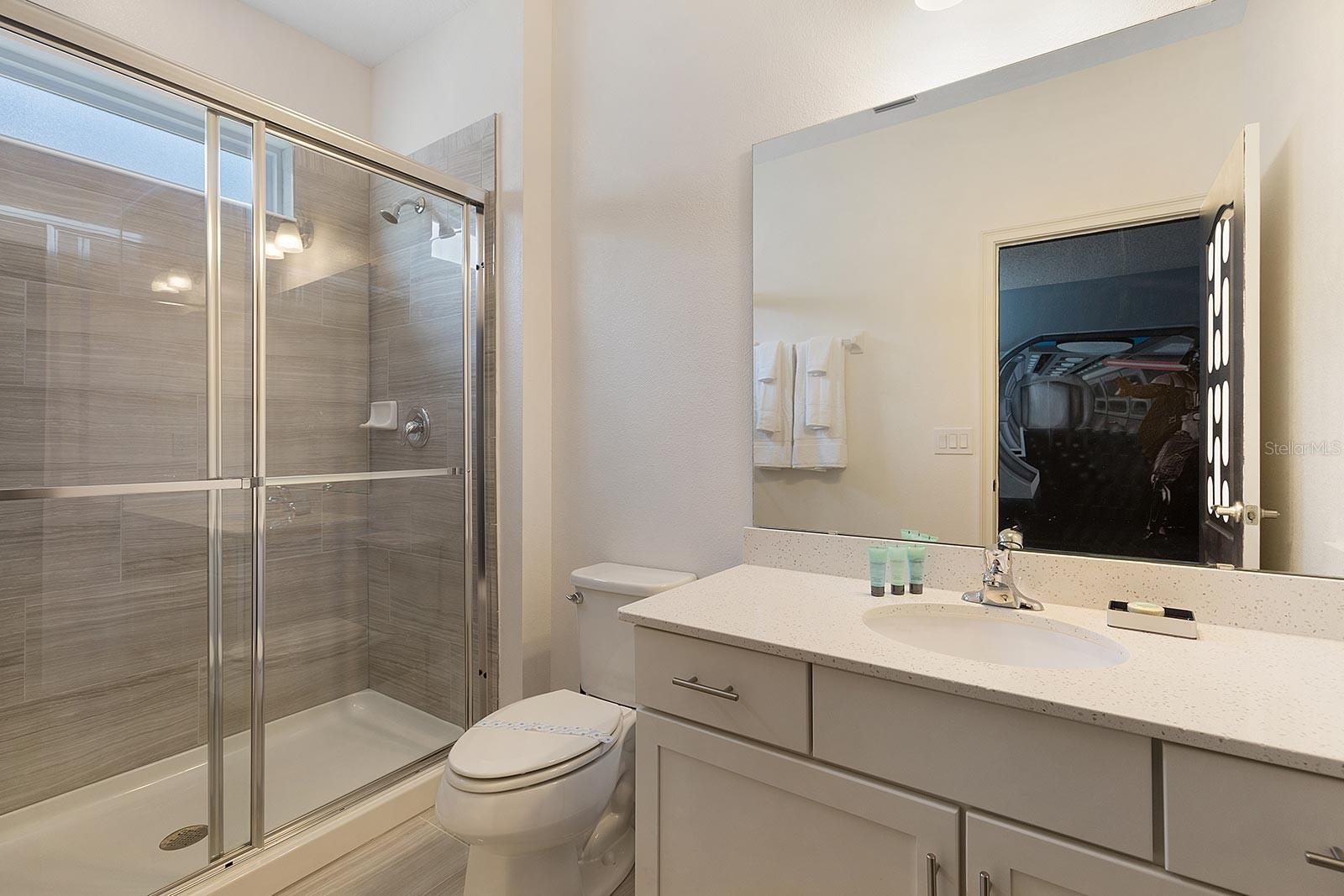 Image 21 of 34 For 8013 Oak Shadow Court