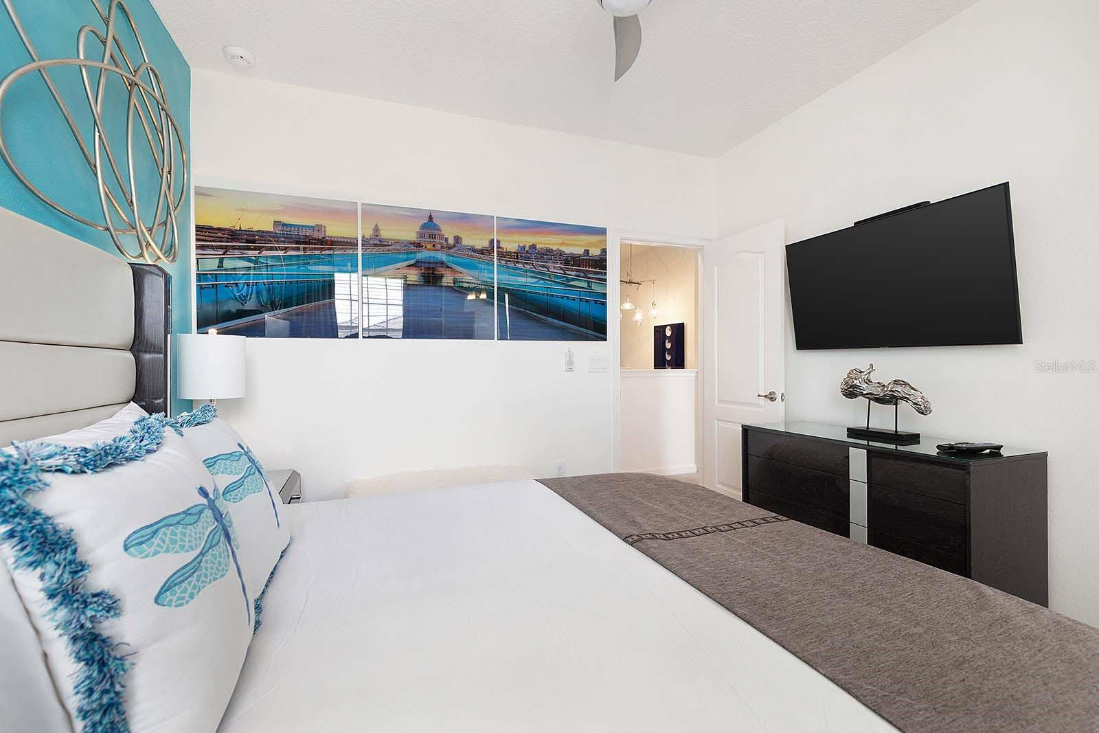 Image 24 of 34 For 8013 Oak Shadow Court