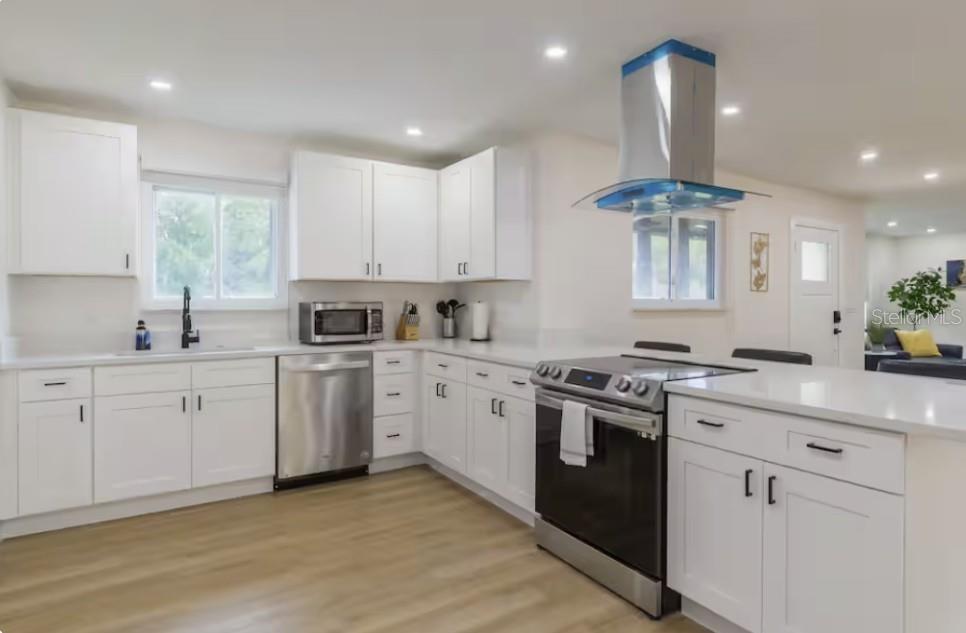 Image 9 of 35 For 8622 Baylor Circle