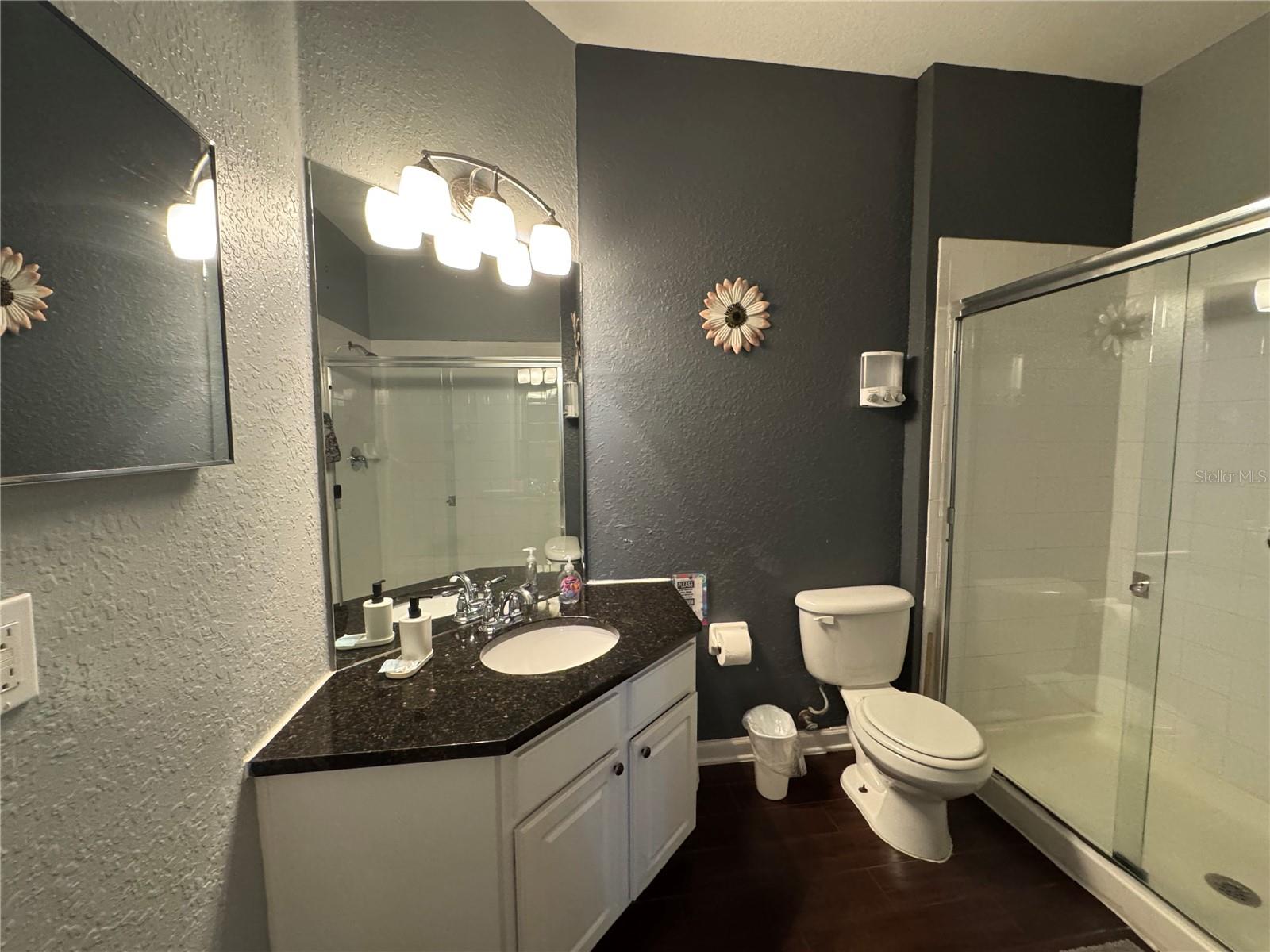 Image 8 of 18 For 2821 Almaton Loop 205