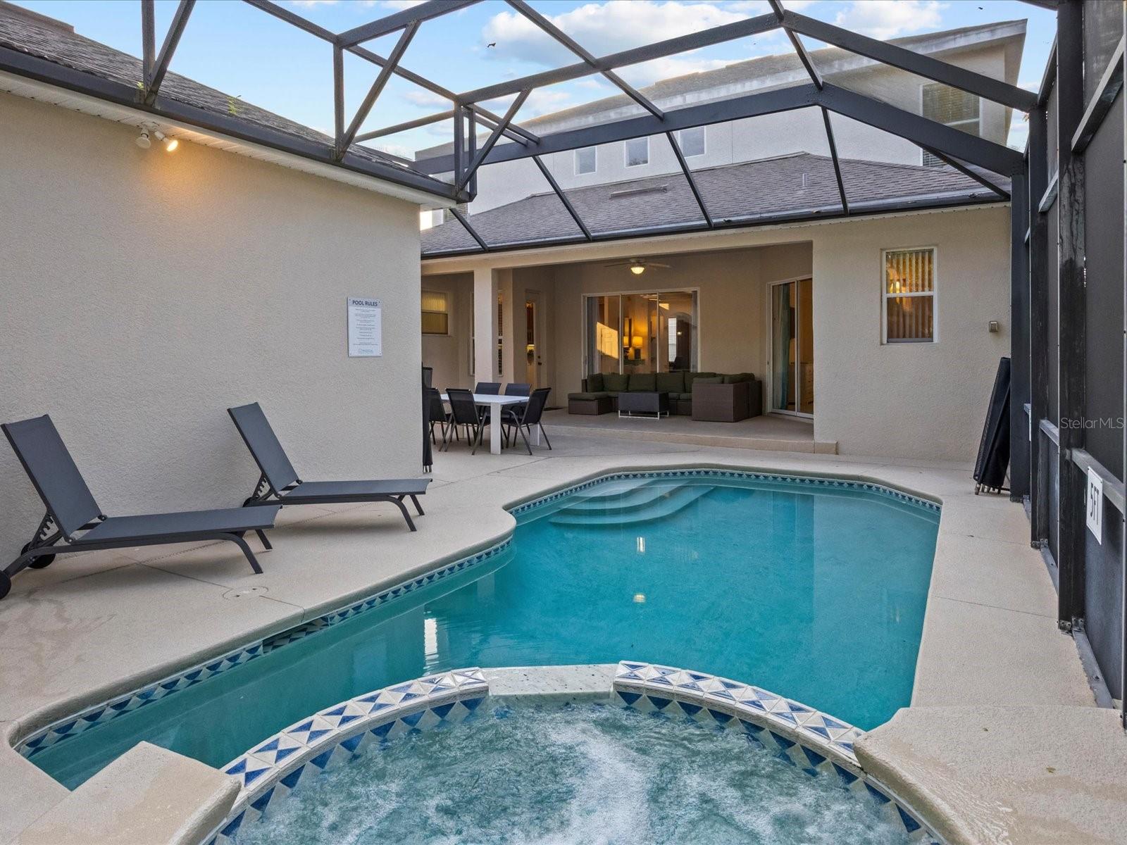 Image 37 of 44 For 1229 Molona Street