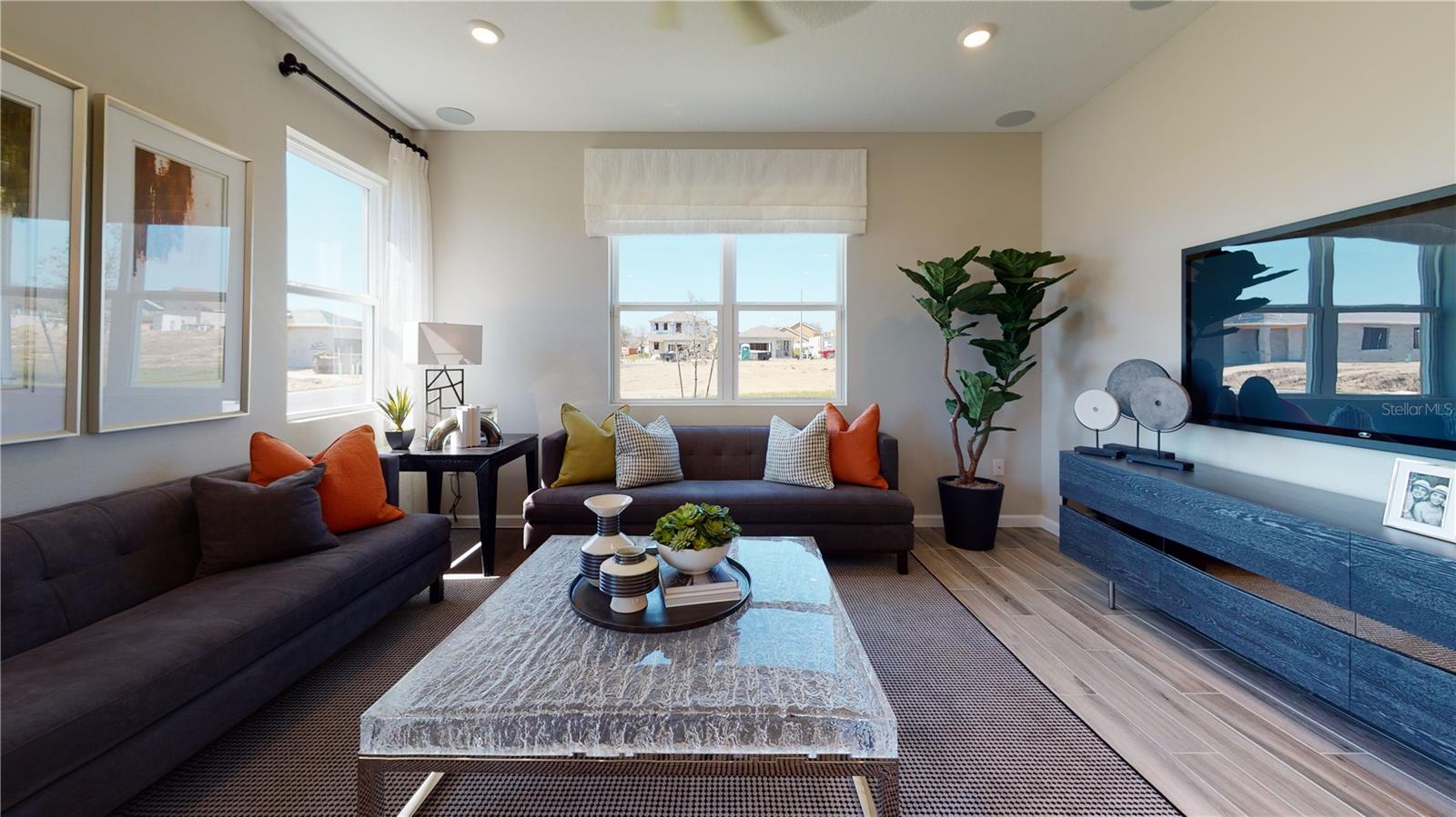 Image 11 of 16 For 2607 29th Lane E