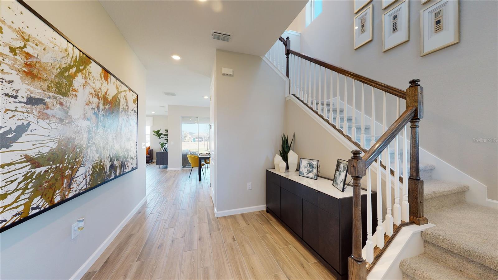 Image 3 of 16 For 2619 29th Lane E