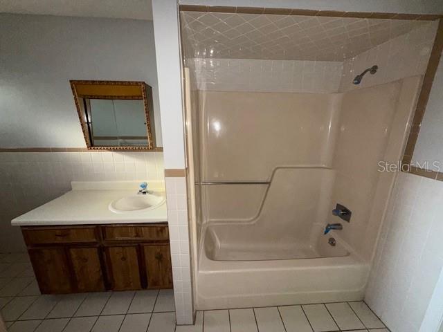 Image 8 of 11 For 4622 Cypress Gardens Road