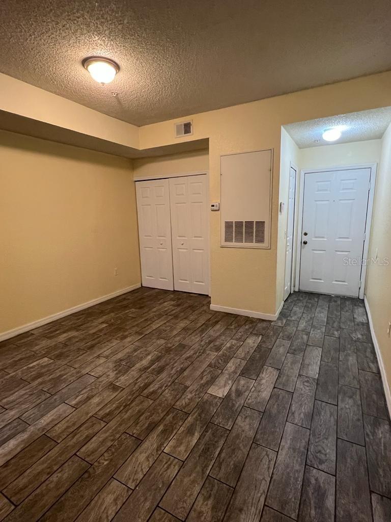 Image 3 of 12 For 13025 Mulberry Park Drive 311