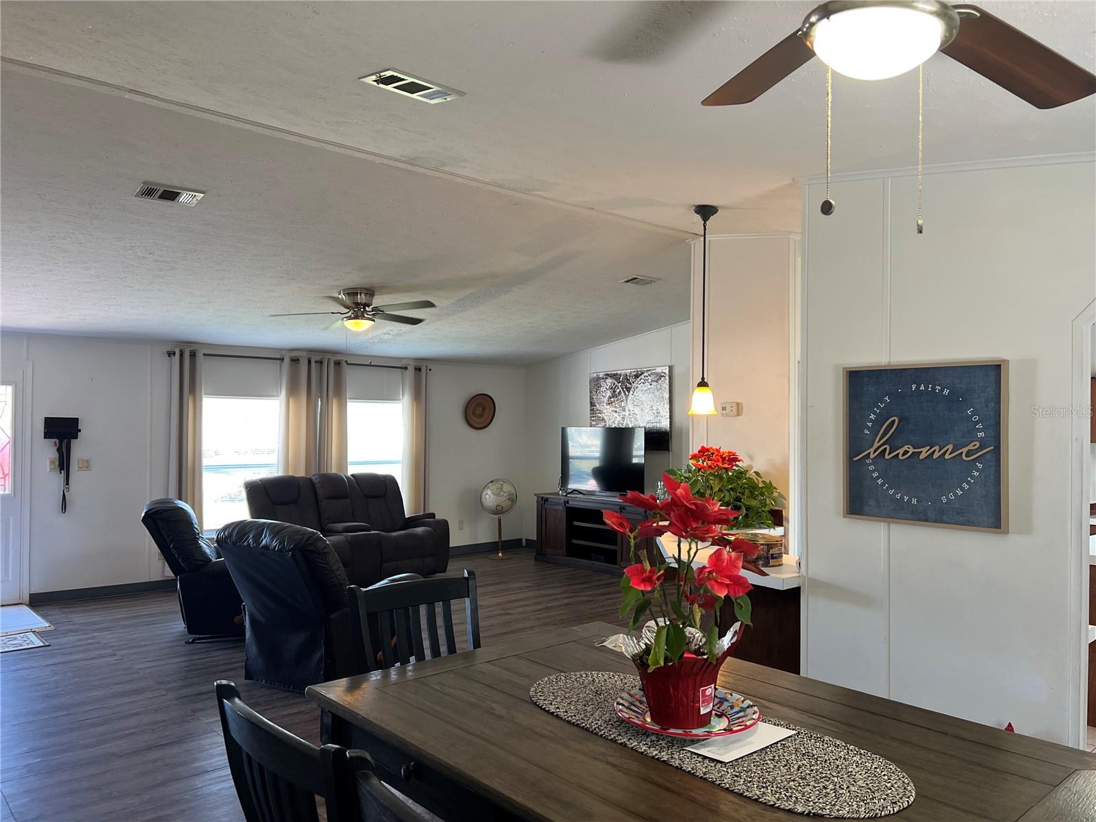 Image 7 of 21 For 1124 Dara Cay Drive