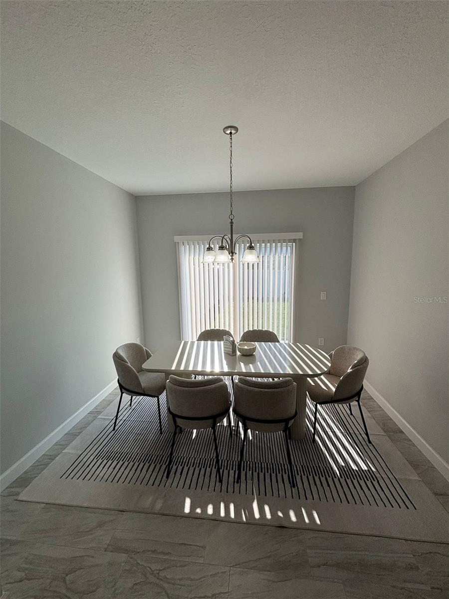 Image 3 of 13 For 336 Caen Court B