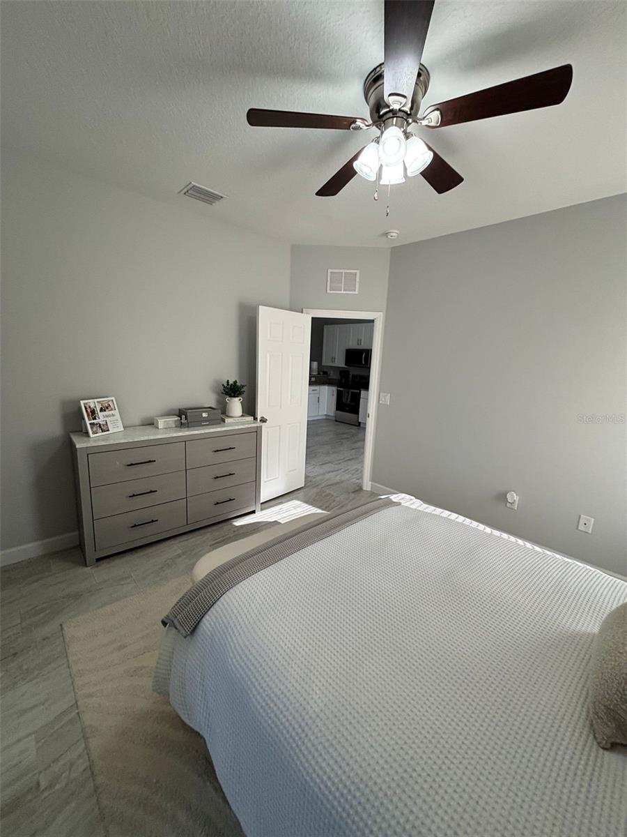 Image 7 of 13 For 336 Caen Court B