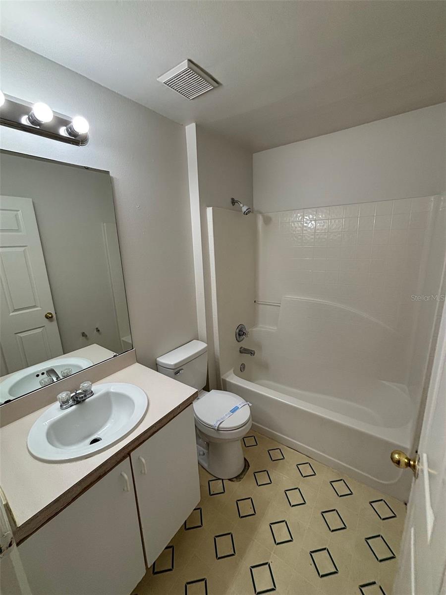 Image 12 of 18 For 205 Churchill Court