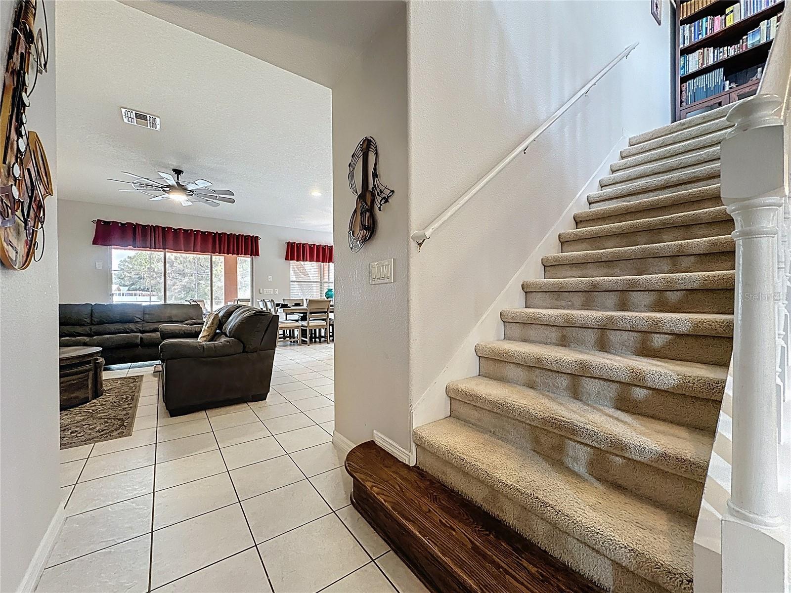 Image 37 of 85 For 163 Tigerlily Court