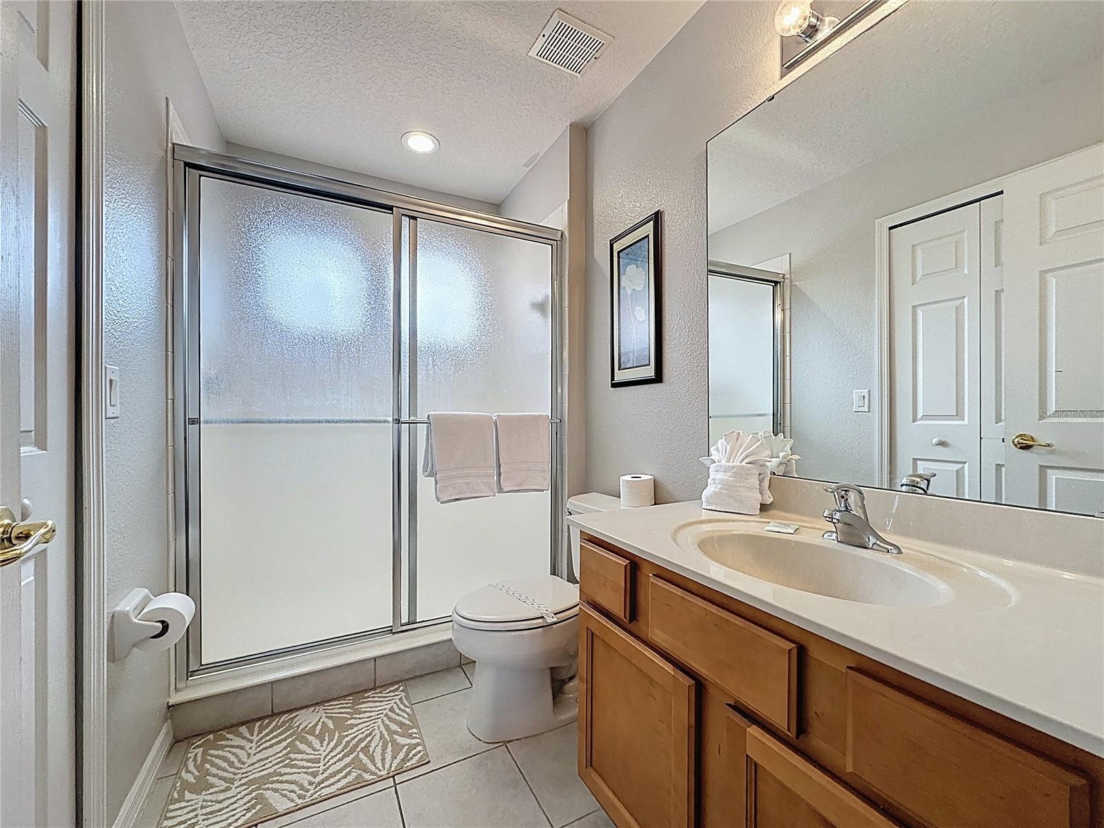 Image 46 of 85 For 163 Tigerlily Court