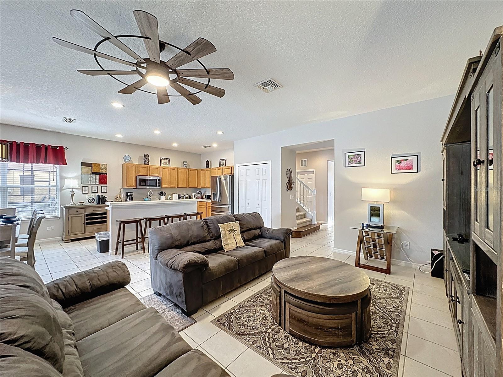 Image 9 of 85 For 163 Tigerlily Court