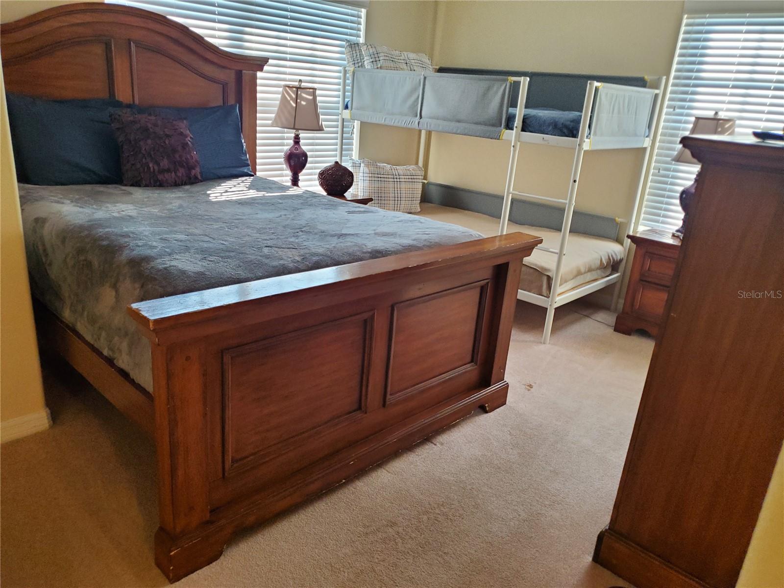 Image 18 of 31 For 8965 Cat Palm Road