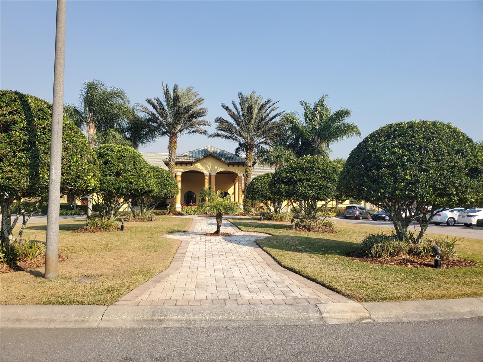 Image 21 of 31 For 8965 Cat Palm Road