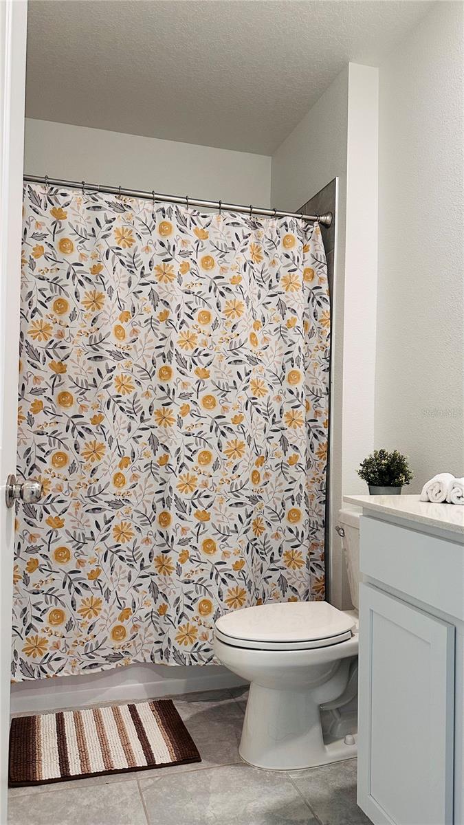 Image 12 of 29 For 4260 Pebbles Throw Drive