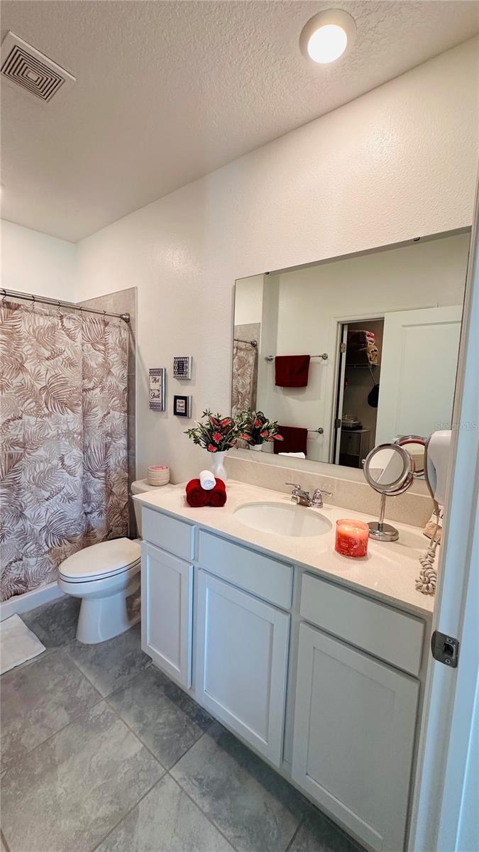 Image 17 of 29 For 4260 Pebbles Throw Drive