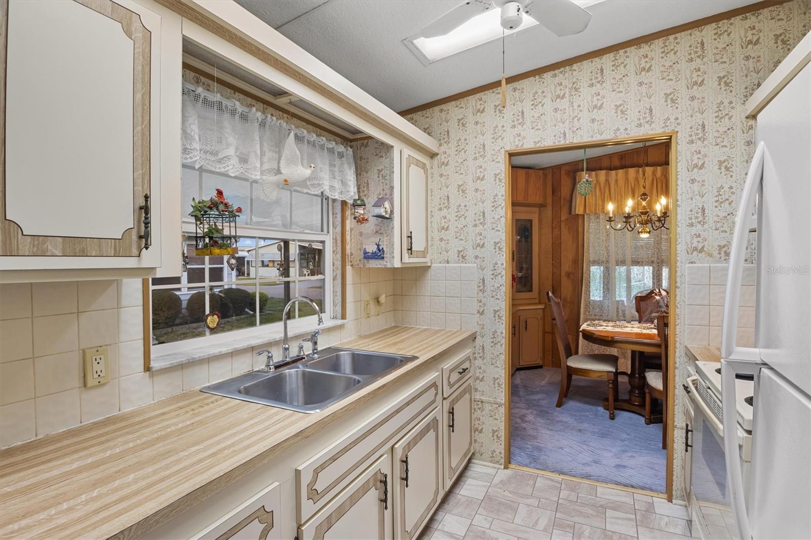 Image 10 of 44 For 6775 Brentwood Drive Ne