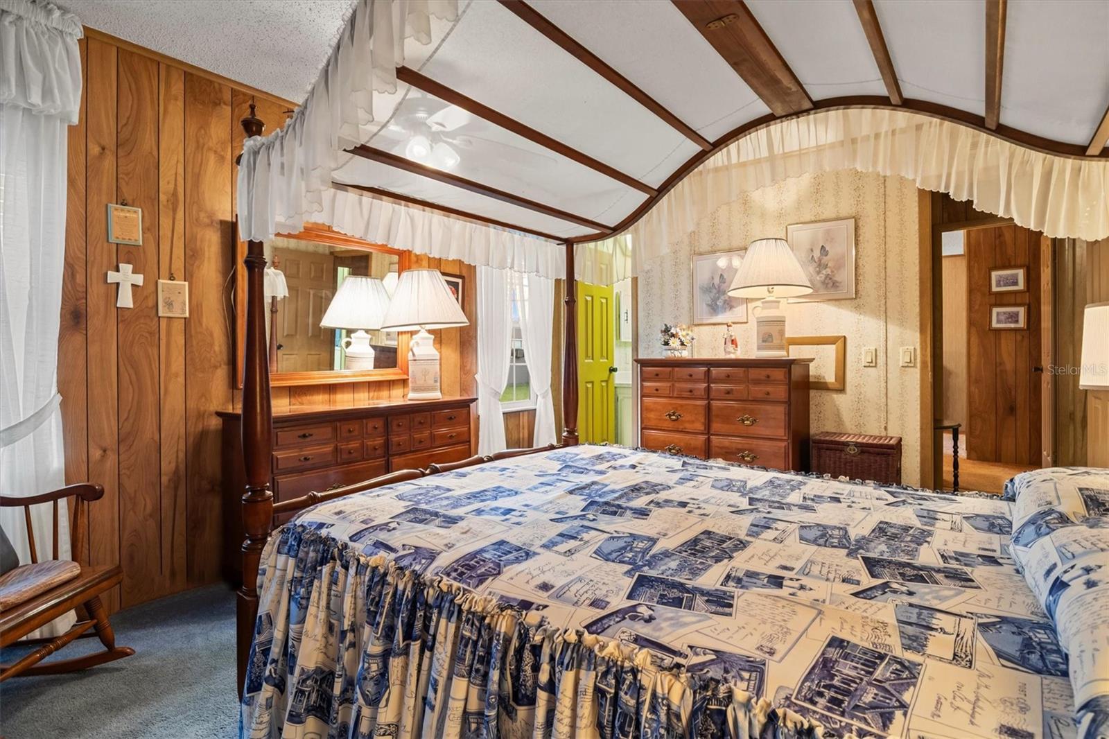 Image 17 of 44 For 6775 Brentwood Drive Ne