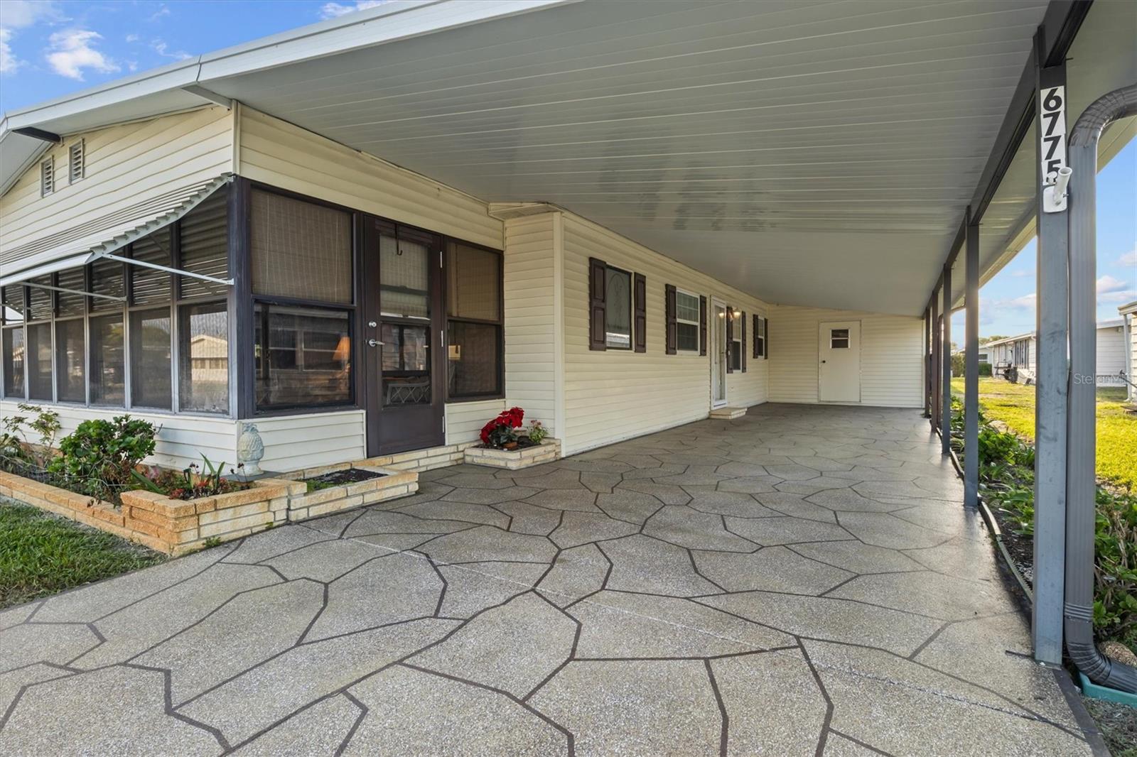 Image 29 of 44 For 6775 Brentwood Drive Ne