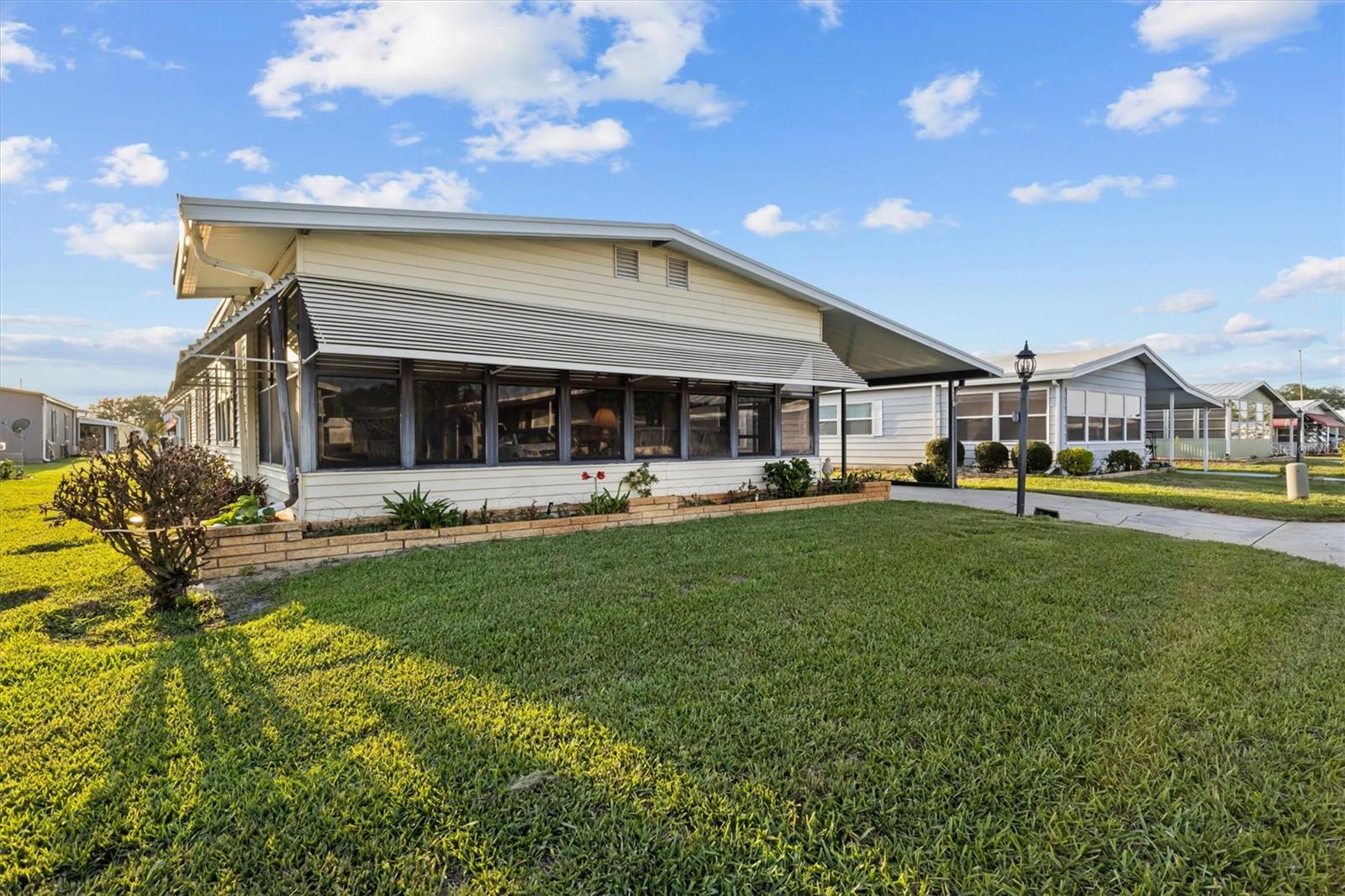 Image 31 of 44 For 6775 Brentwood Drive Ne