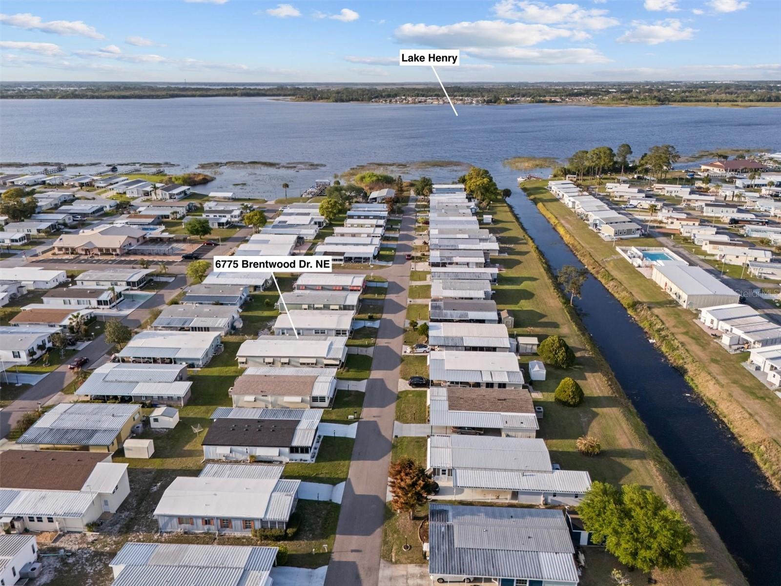 Image 33 of 44 For 6775 Brentwood Drive Ne