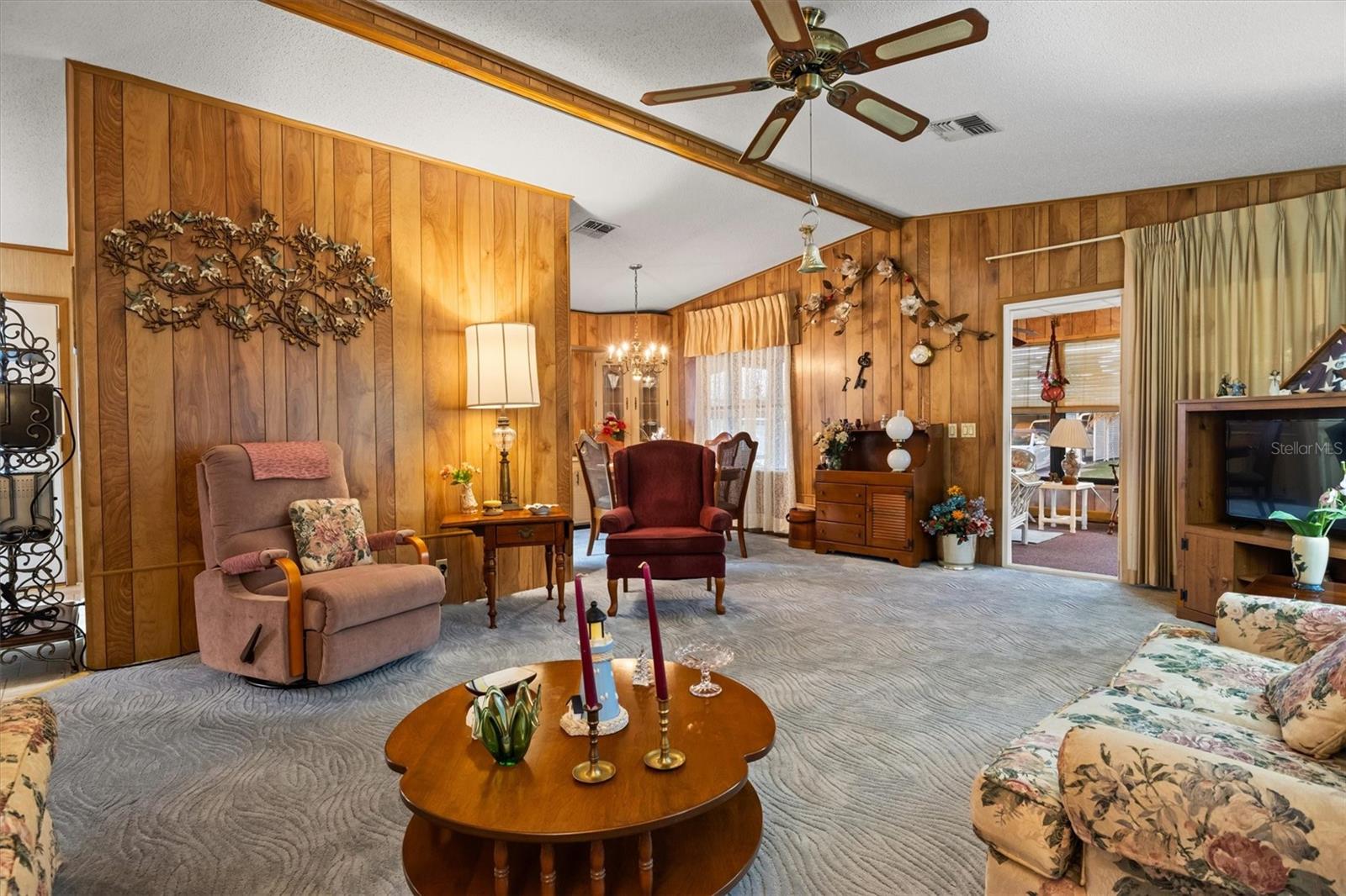 Image 8 of 44 For 6775 Brentwood Drive Ne