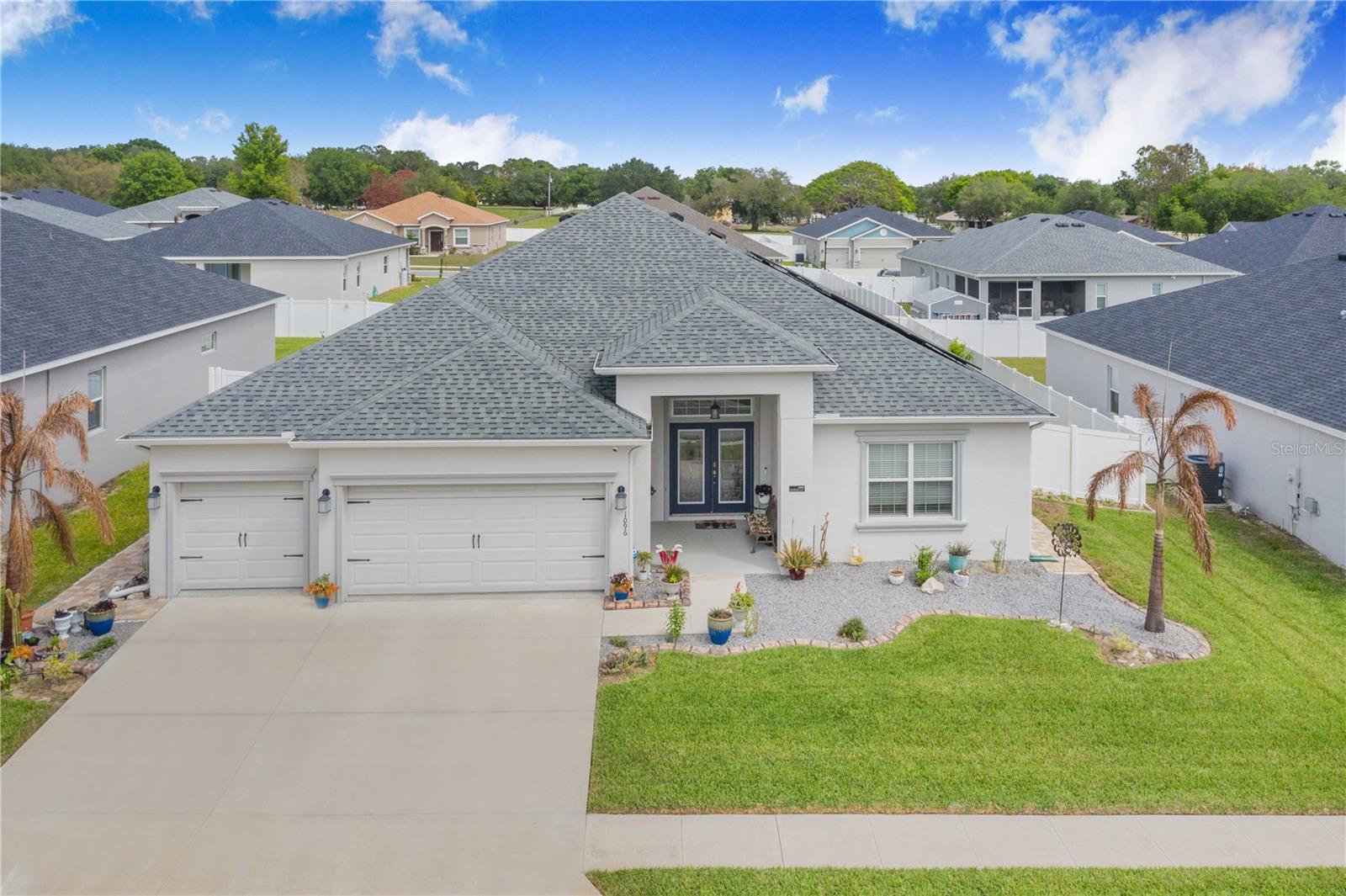 Details for 1096 Sandpiper Loop, WINTER HAVEN, FL 33881