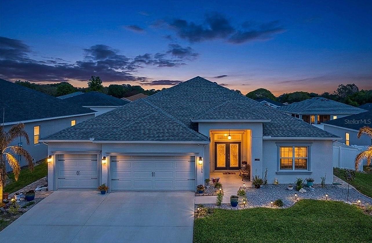 Image 2 of 48 For 1096 Sandpiper Loop