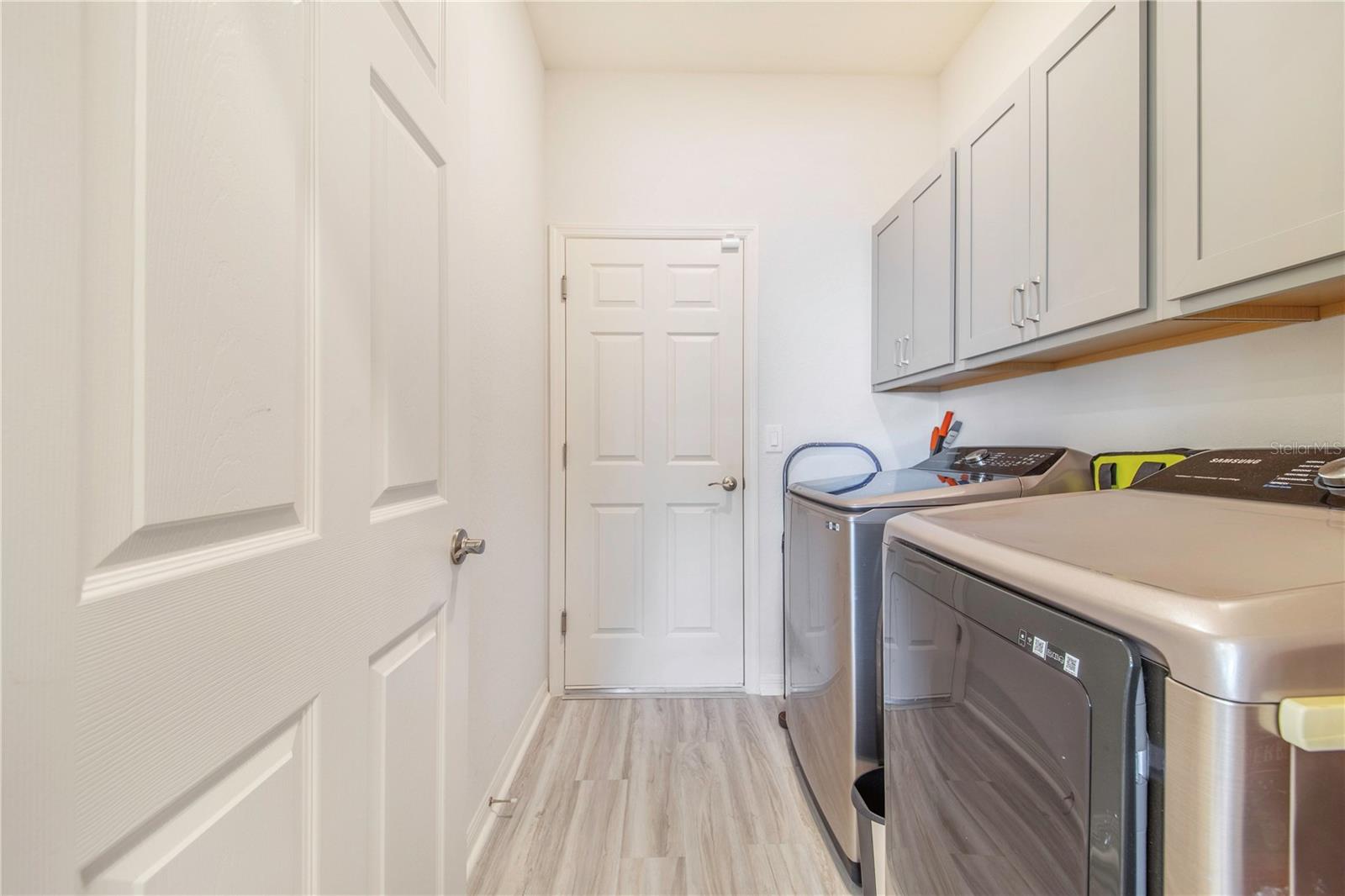 Image 30 of 48 For 1096 Sandpiper Loop