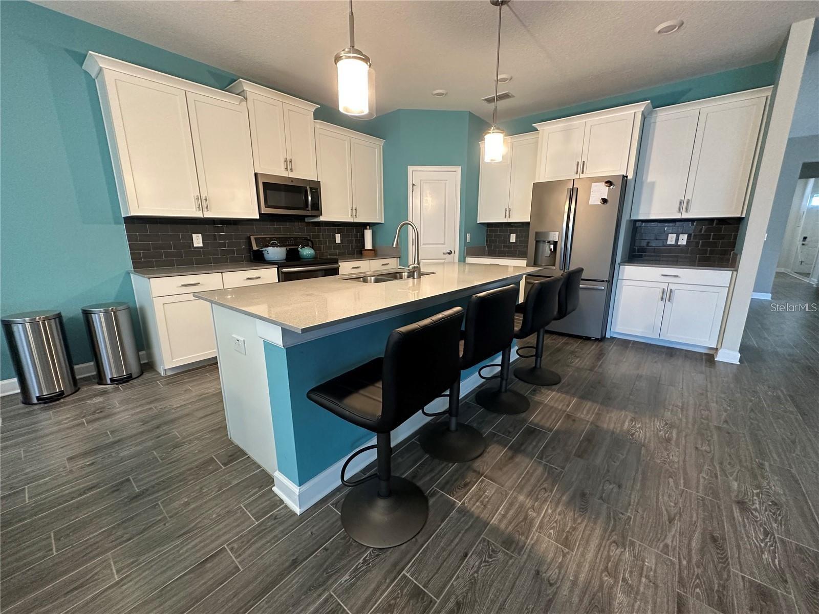 Image 3 of 35 For 4693 Fairy Tale Circle