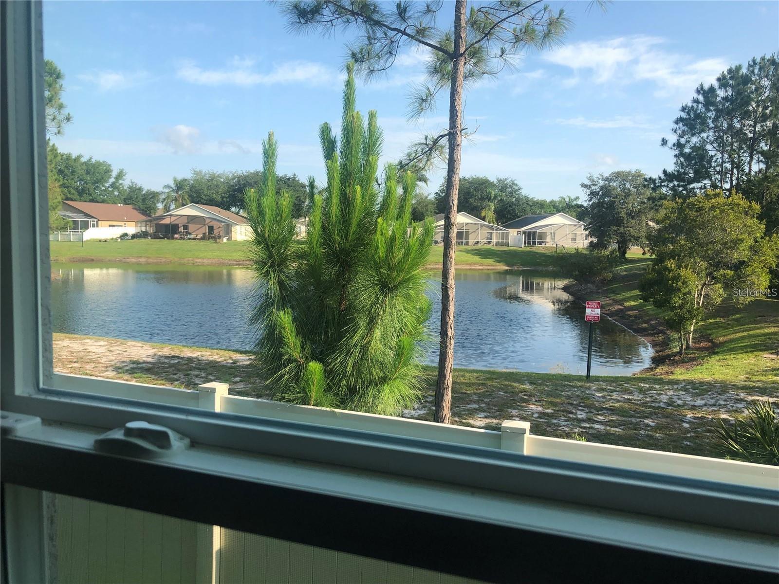 Image 15 of 44 For 17469 Back Bay Court