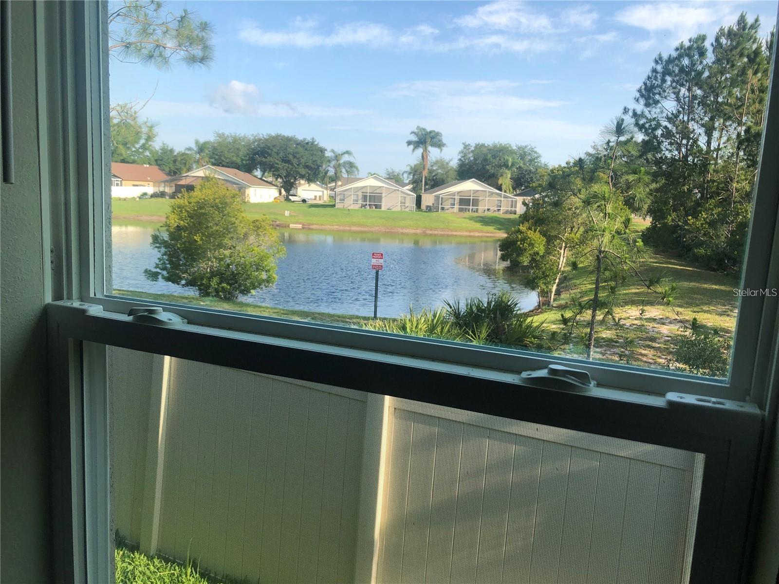 Image 19 of 44 For 17469 Back Bay Court