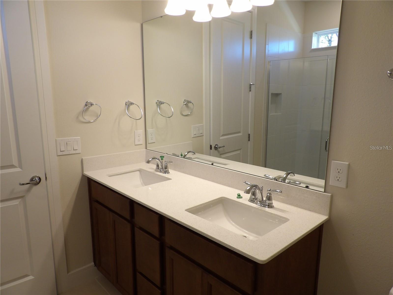 Image 28 of 44 For 17469 Back Bay Court