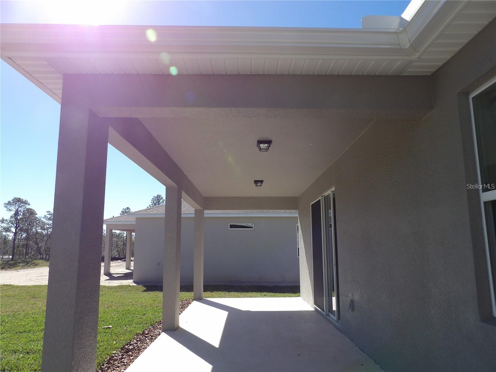 Image 33 of 44 For 17469 Back Bay Court