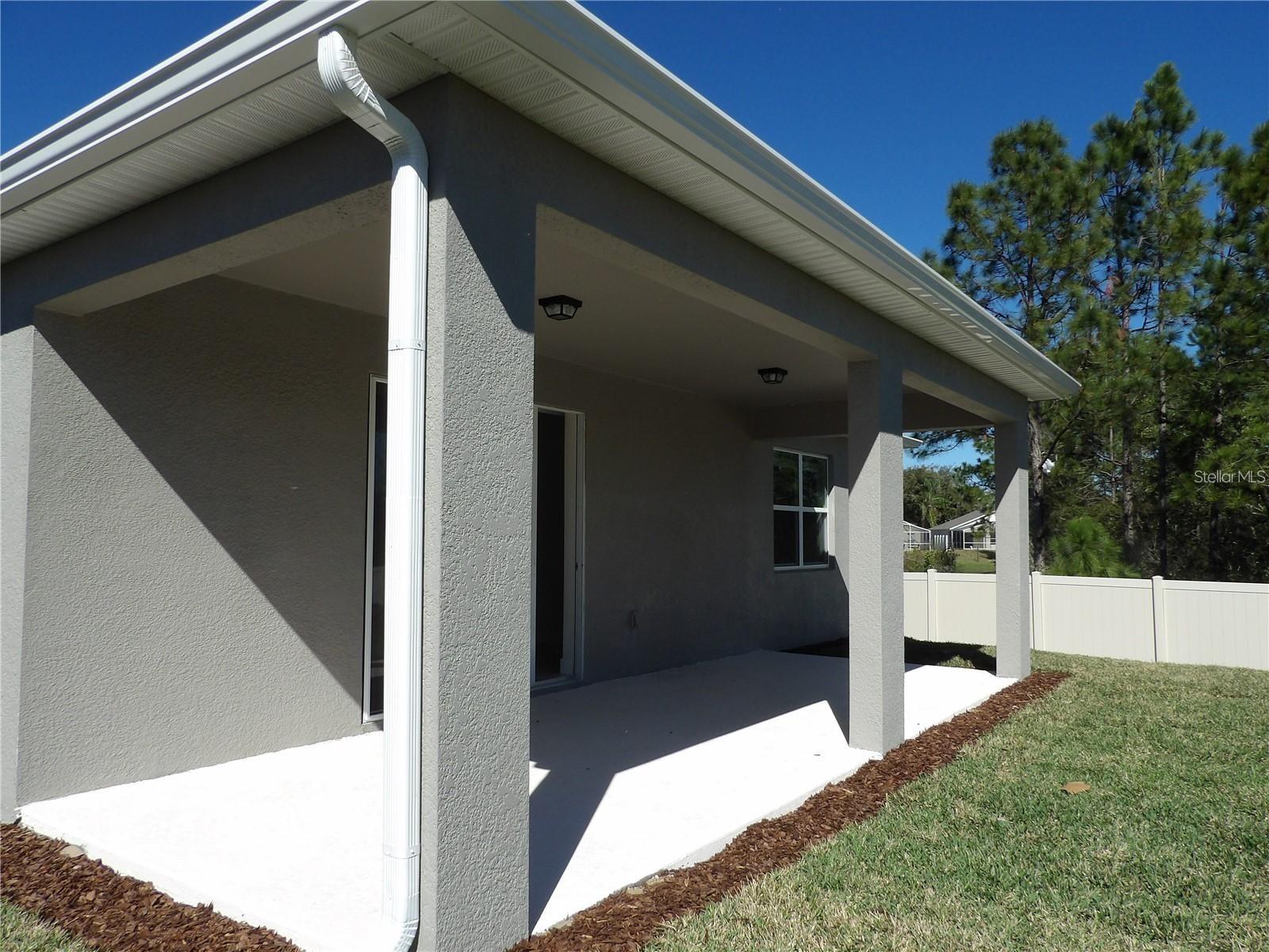 Image 35 of 44 For 17469 Back Bay Court