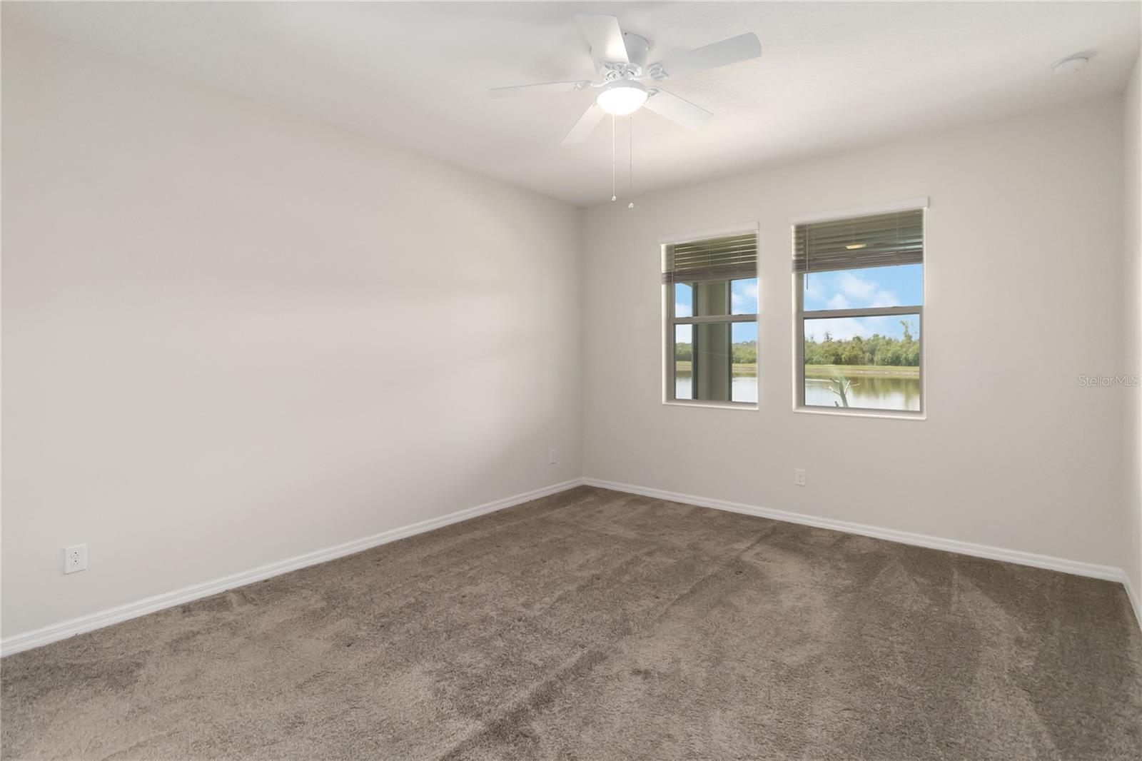 Image 12 of 37 For 1651 Chatsworth Circle