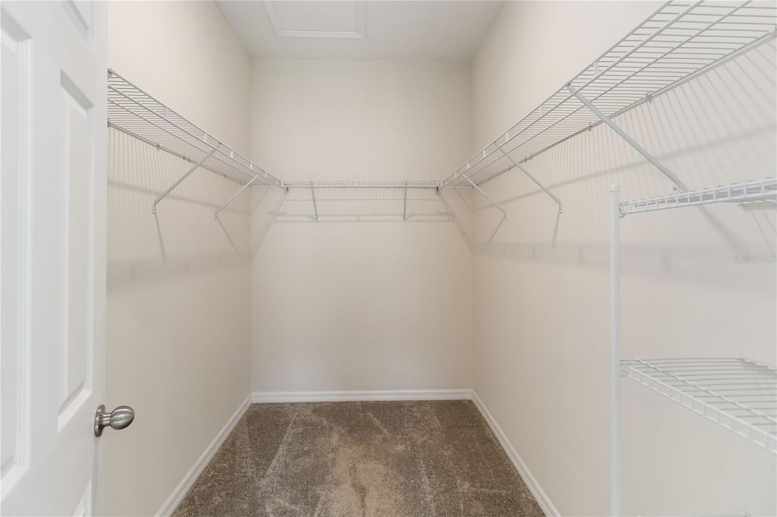 Image 14 of 37 For 1651 Chatsworth Circle